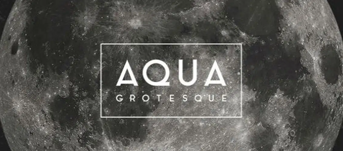 Aqua grotesque