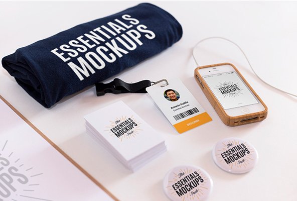 Essentials Mockups Ücretsiz Set