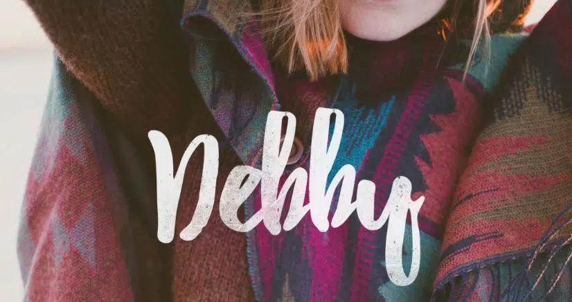 Debby (แบบอักษรฟรี) บน Behance