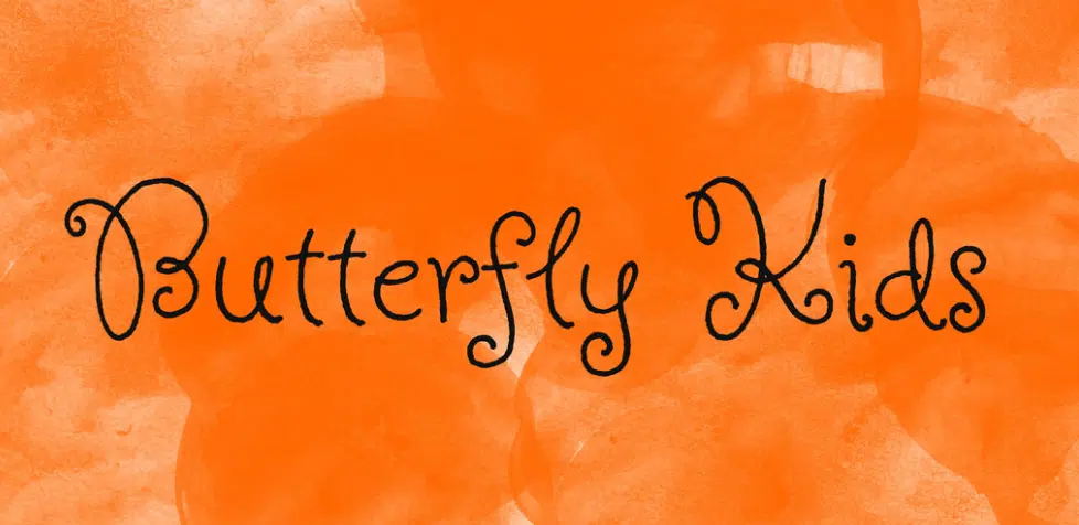 Schmetterling Kinder Schriftart